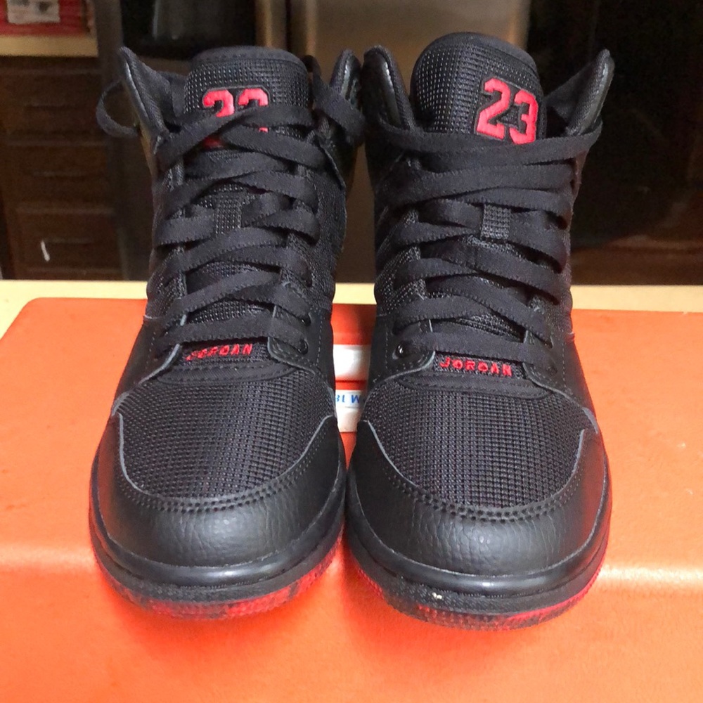 *Brand new* Jordans